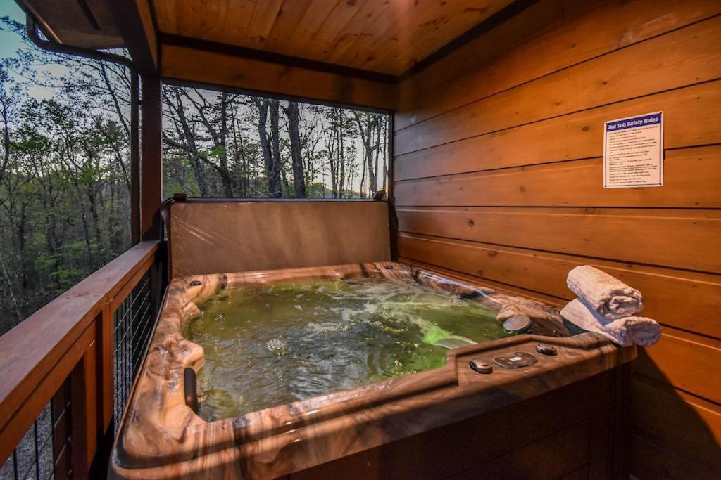 Nordic Mountain Modern Lodge - Family Friendly Luxury Cabin In Walden'S Ridge Sevierville Exterior foto