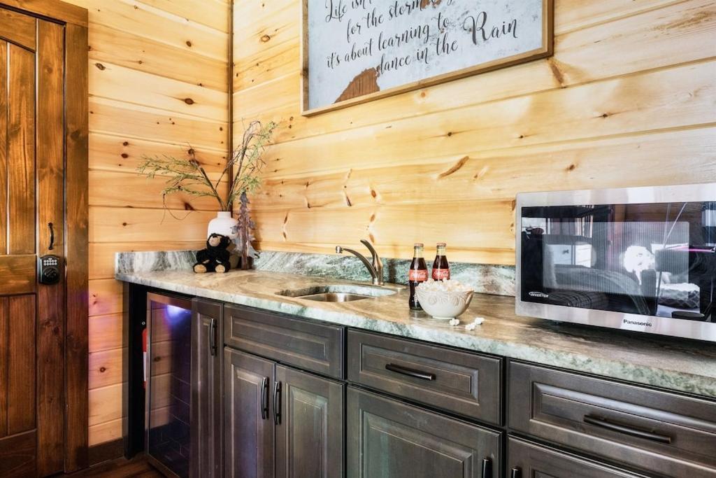 Nordic Mountain Modern Lodge - Family Friendly Luxury Cabin In Walden'S Ridge Sevierville Exterior foto